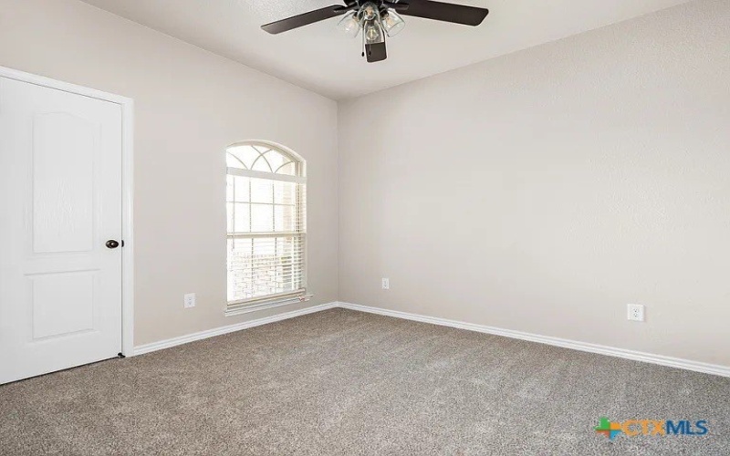 602 Dred Roger Circle, Killeen, TX 76542, 4 Bedrooms Bedrooms, ,2 BathroomsBathrooms,Residential,For Sale,602 Dred Roger Circle,0,599512