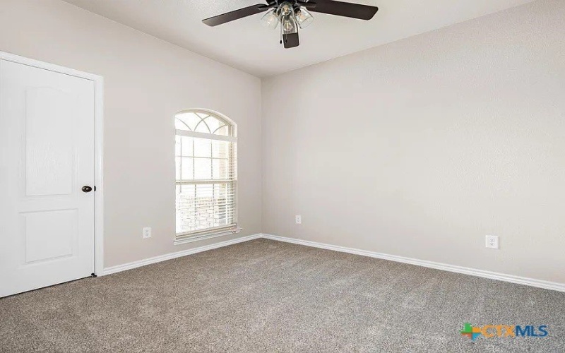 602 Dred Roger Circle, Killeen, TX 76542, 4 Bedrooms Bedrooms, ,2 BathroomsBathrooms,Residential,For Sale,602 Dred Roger Circle,0,599512