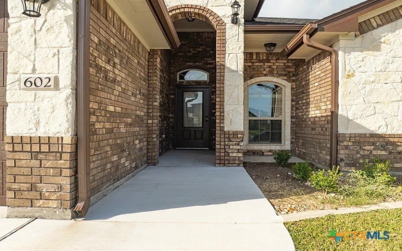 602 Dred Roger Circle, Killeen, TX 76542, 4 Bedrooms Bedrooms, ,2 BathroomsBathrooms,Residential,For Sale,602 Dred Roger Circle,0,599512