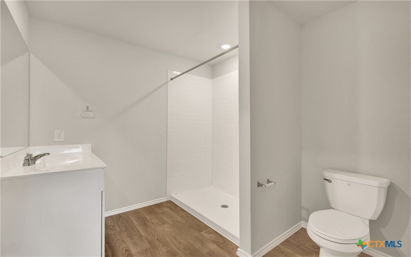 305 WILD GOOSE Drive, Luling, TX 78648, 3 Bedrooms Bedrooms, ,2 BathroomsBathrooms,Residential,For Sale,305 WILD GOOSE Drive,0,600177