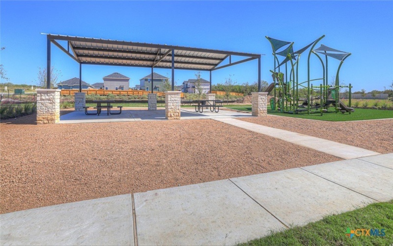 305 WILD GOOSE Drive, Luling, TX 78648, 3 Bedrooms Bedrooms, ,2 BathroomsBathrooms,Residential,For Sale,305 WILD GOOSE Drive,0,600177