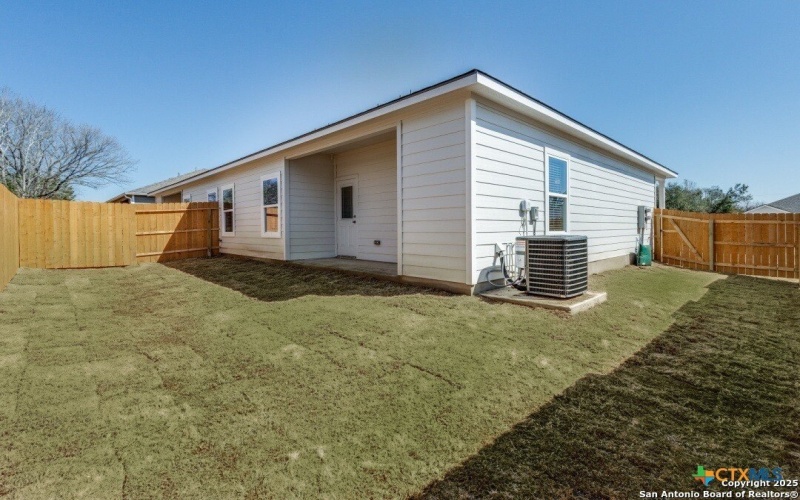 513 Hudson Street unit: 513 #513, Seguin, TX 78155, 3 Bedrooms Bedrooms, ,2 BathroomsBathrooms,Residential Multi Family,For Sale,513 Hudson Street unit: 513,0,600203