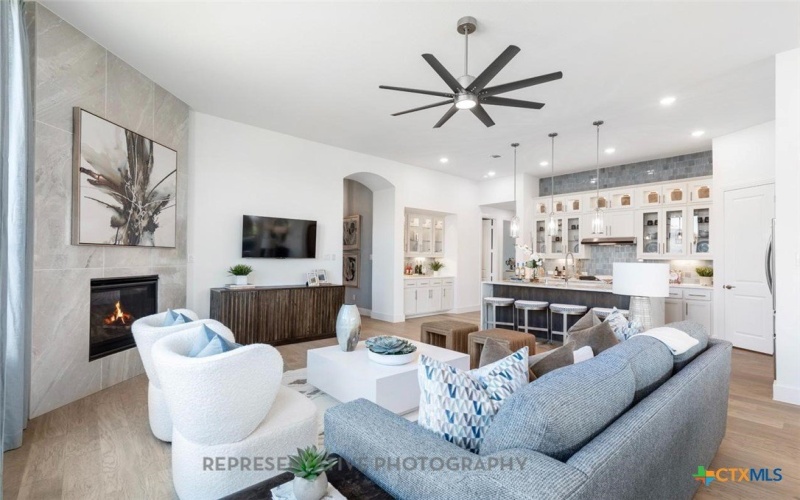 313 White Oak, Castroville, TX 78009, 4 Bedrooms Bedrooms, ,3 BathroomsBathrooms,Residential,For Sale,313 White Oak,0,600204