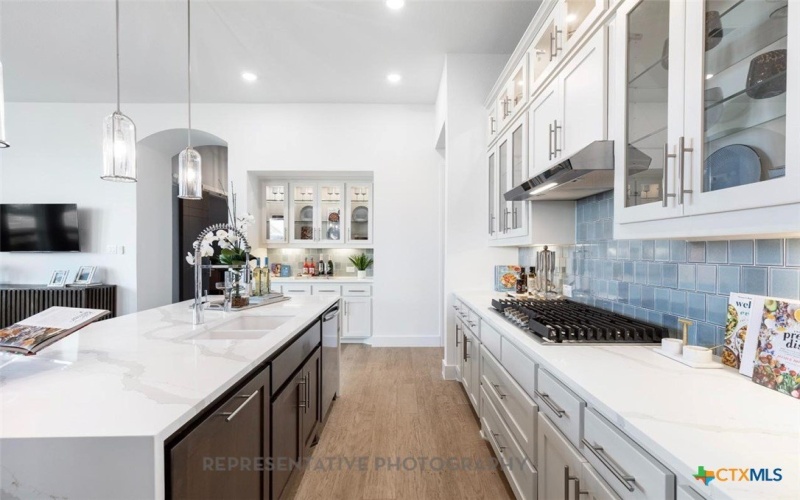 313 White Oak, Castroville, TX 78009, 4 Bedrooms Bedrooms, ,3 BathroomsBathrooms,Residential,For Sale,313 White Oak,0,600204