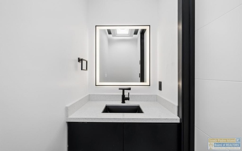 203 Lantana St., South Padre Island, TX 78597, 4 Bedrooms Bedrooms, ,5 BathroomsBathrooms,Residential,For Sale,203 Lantana St.,0,104663