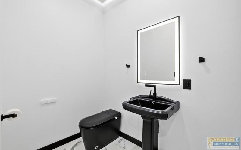 203 Lantana St., South Padre Island, TX 78597, 4 Bedrooms Bedrooms, ,5 BathroomsBathrooms,Residential,For Sale,203 Lantana St.,0,104663