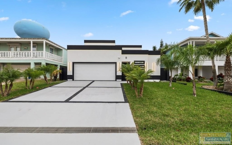 203 Lantana St., South Padre Island, TX 78597, 4 Bedrooms Bedrooms, ,5 BathroomsBathrooms,Residential,For Sale,203 Lantana St.,0,104663