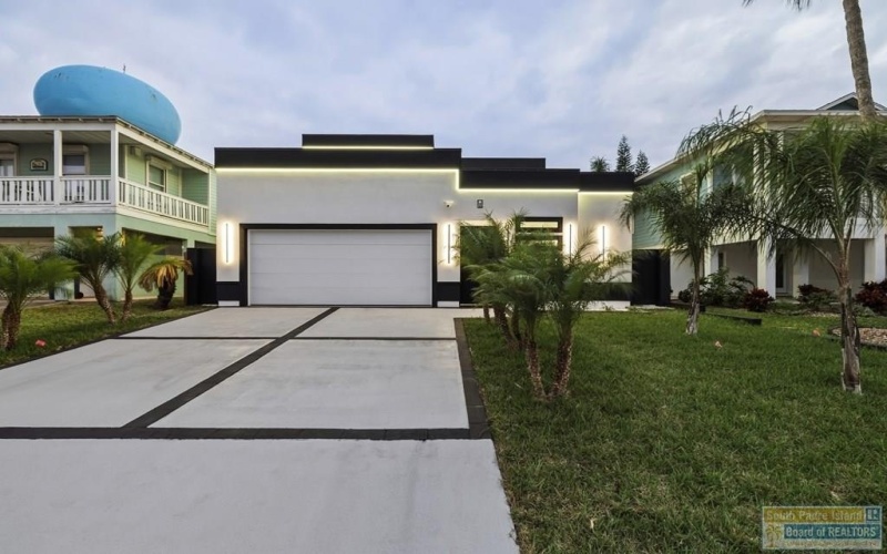 203 Lantana St., South Padre Island, TX 78597, 4 Habitaciones Habitaciones , ,5 BañosBaños,Residential,En Venta,203 Lantana St.,0,104663