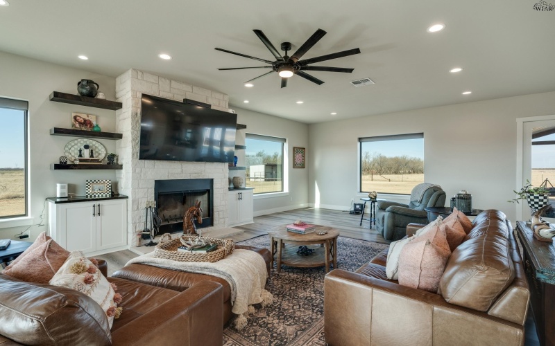 2004 HUFF ROAD, Wichita Falls, TX 76310, 3 Bedrooms Bedrooms, ,2 BathroomsBathrooms,Residential,For Sale,2004 HUFF ROAD,0,181524