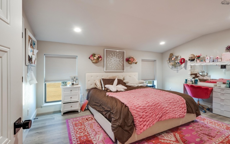 2004 HUFF ROAD, Wichita Falls, TX 76310, 3 Bedrooms Bedrooms, ,2 BathroomsBathrooms,Residential,For Sale,2004 HUFF ROAD,0,181524