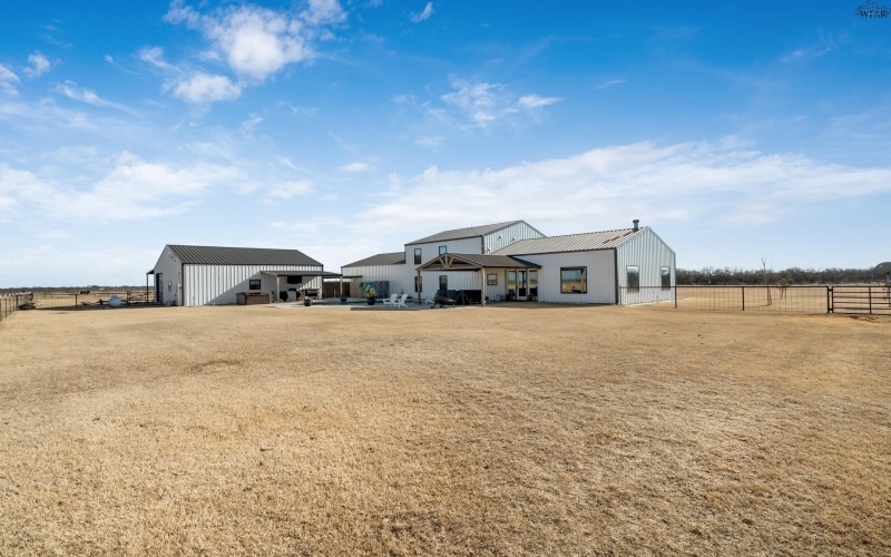 2004 HUFF ROAD, Wichita Falls, TX 76310, 3 Bedrooms Bedrooms, ,2 BathroomsBathrooms,Residential,For Sale,2004 HUFF ROAD,0,181524