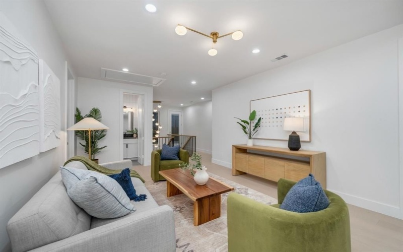 10314 Country Club Drive, Dallas, TX 75218, 4 Habitaciones Habitaciones , ,5 BañosBaños,Residential,En Venta,10314 Country Club Drive,0,21131832