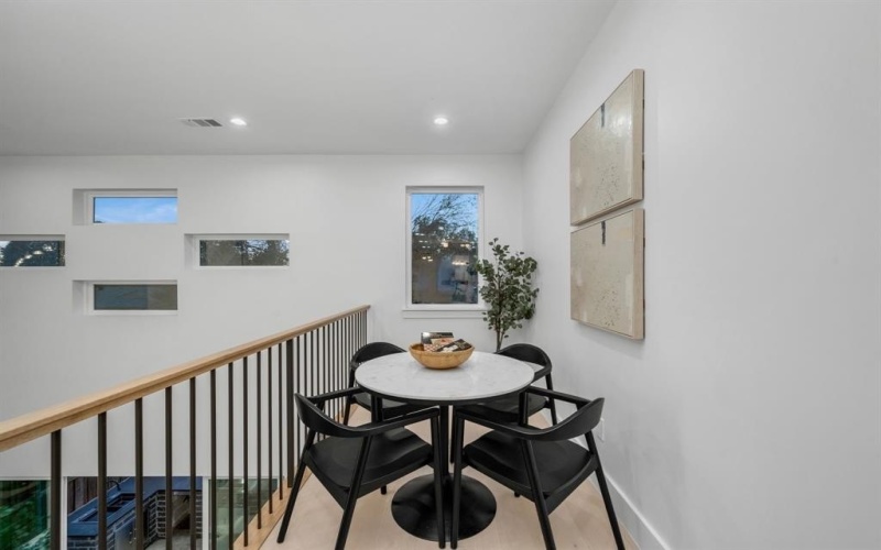 10314 Country Club Drive, Dallas, TX 75218, 4 Habitaciones Habitaciones , ,5 BañosBaños,Residential,En Venta,10314 Country Club Drive,0,21131832