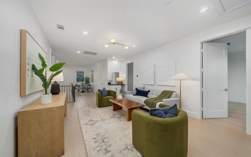 10314 Country Club Drive, Dallas, TX 75218, 4 Habitaciones Habitaciones , ,5 BañosBaños,Residential,En Venta,10314 Country Club Drive,0,21131832