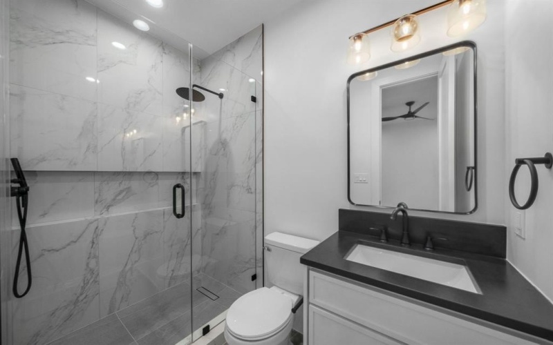 10314 Country Club Drive, Dallas, TX 75218, 4 Habitaciones Habitaciones , ,5 BañosBaños,Residential,En Venta,10314 Country Club Drive,0,21131832