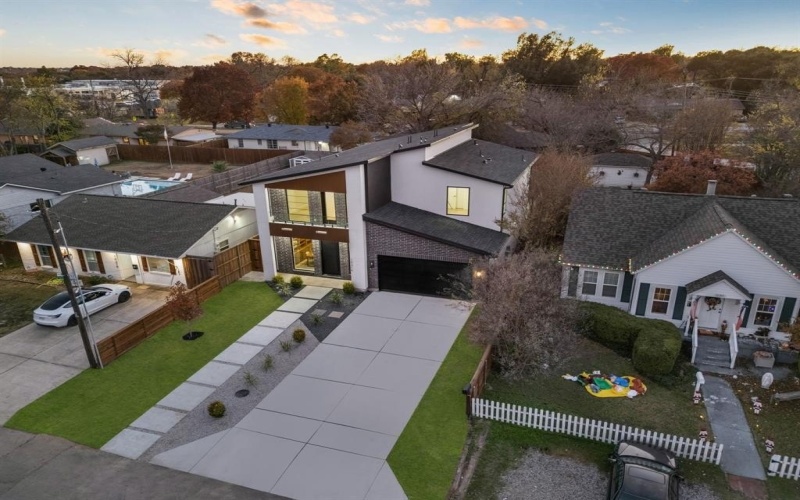 10314 Country Club Drive, Dallas, TX 75218, 4 Habitaciones Habitaciones , ,5 BañosBaños,Residential,En Venta,10314 Country Club Drive,0,21131832