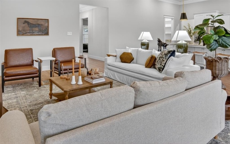 2716 River Path Court, Burleson, TX 76028, 3 Habitaciones Habitaciones , ,3 BañosBaños,Residential,En Venta,2716 River Path Court,0,21133249