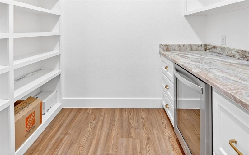 2716 River Path Court, Burleson, TX 76028, 3 Habitaciones Habitaciones , ,3 BañosBaños,Residential,En Venta,2716 River Path Court,0,21133249