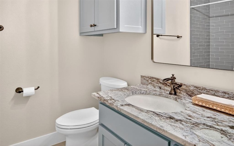 2716 River Path Court, Burleson, TX 76028, 3 Habitaciones Habitaciones , ,3 BañosBaños,Residential,En Venta,2716 River Path Court,0,21133249