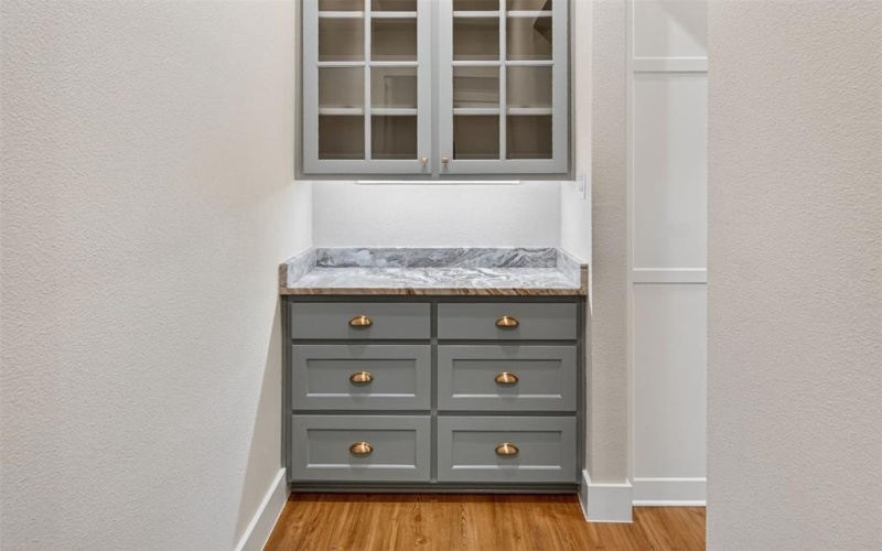 2716 River Path Court, Burleson, TX 76028, 3 Habitaciones Habitaciones , ,3 BañosBaños,Residential,En Venta,2716 River Path Court,0,21133249