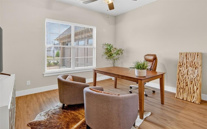 2716 River Path Court, Burleson, TX 76028, 3 Habitaciones Habitaciones , ,3 BañosBaños,Residential,En Venta,2716 River Path Court,0,21133249