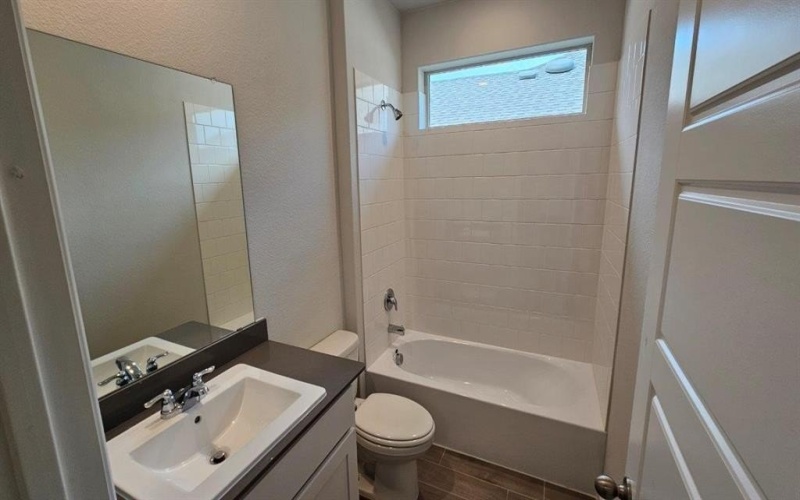 720 AMBER FIELDS Drive, Denton, TX 76259, 5 Habitaciones Habitaciones , ,3 BañosBaños,Residential,En Venta,720 AMBER FIELDS Drive,0,21133917