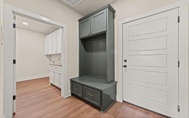 1817 Fabian Drive, Waco, TX 76712, 3 Bedrooms Bedrooms, ,2 BathroomsBathrooms,Residential,For Sale,1817 Fabian Drive,0,21134072