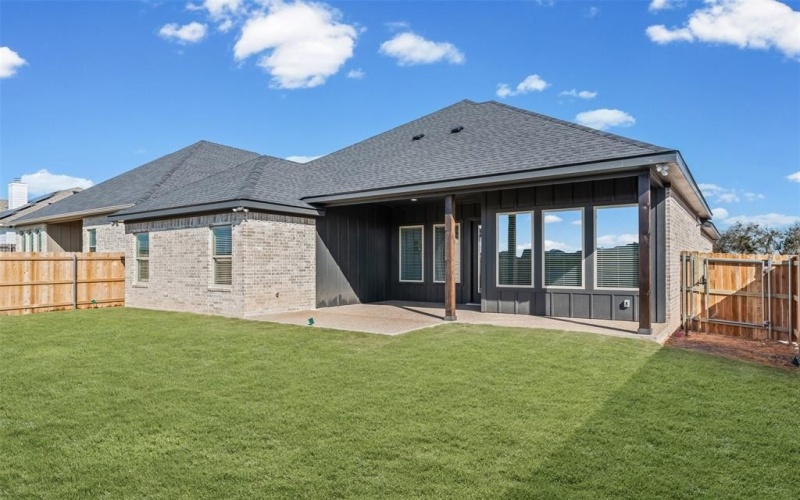 1817 Fabian Drive, Waco, TX 76712, 3 Bedrooms Bedrooms, ,2 BathroomsBathrooms,Residential,For Sale,1817 Fabian Drive,0,21134072