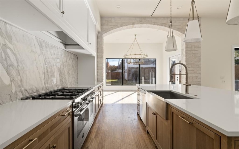 6028 Richmond Avenue, Dallas, TX 75206, 4 Bedrooms Bedrooms, ,5 BathroomsBathrooms,Residential,For Sale,6028 Richmond Avenue,0,21134333