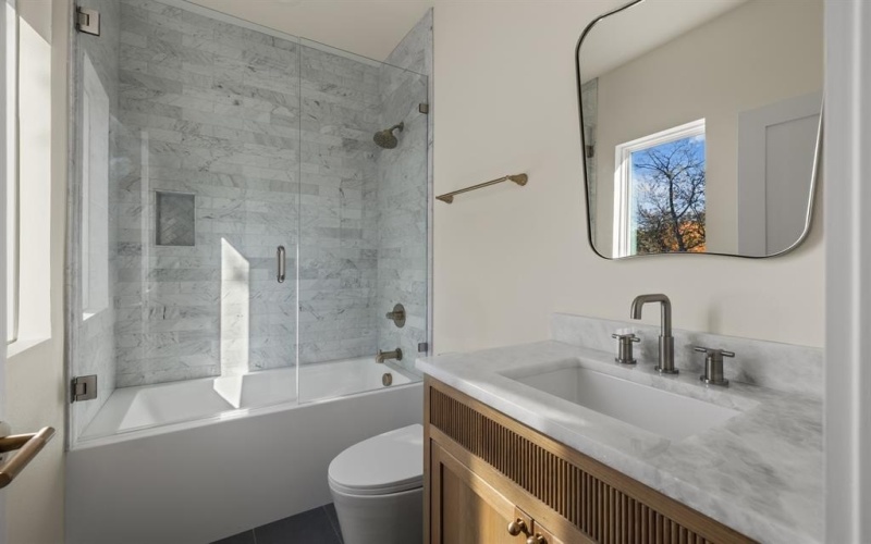 6028 Richmond Avenue, Dallas, TX 75206, 4 Bedrooms Bedrooms, ,5 BathroomsBathrooms,Residential,For Sale,6028 Richmond Avenue,0,21134333