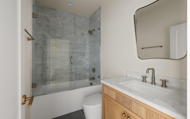 6028 Richmond Avenue, Dallas, TX 75206, 4 Bedrooms Bedrooms, ,5 BathroomsBathrooms,Residential,For Sale,6028 Richmond Avenue,0,21134333