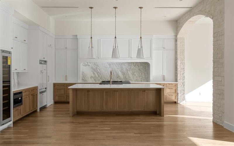 6028 Richmond Avenue, Dallas, TX 75206, 4 Bedrooms Bedrooms, ,5 BathroomsBathrooms,Residential,For Sale,6028 Richmond Avenue,0,21134333