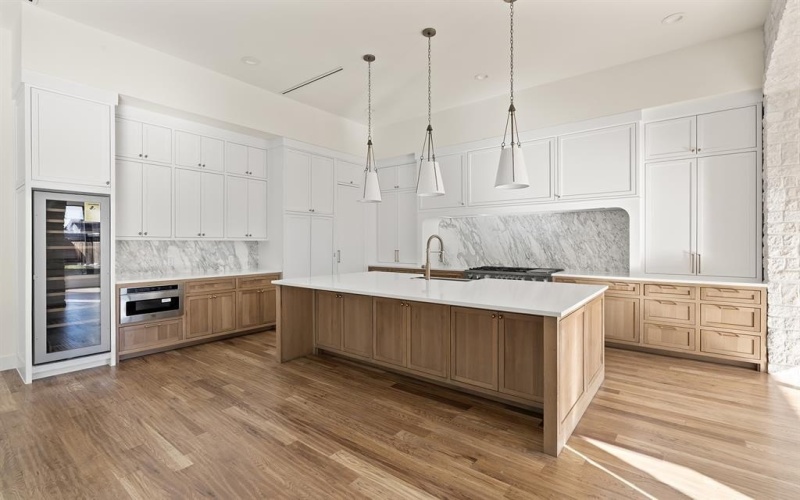 6028 Richmond Avenue, Dallas, TX 75206, 4 Bedrooms Bedrooms, ,5 BathroomsBathrooms,Residential,For Sale,6028 Richmond Avenue,0,21134333