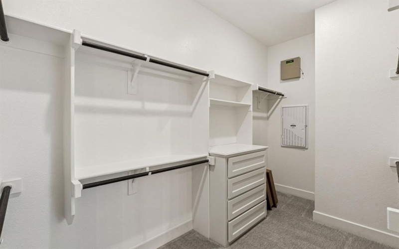 6801 Turner Falls Circle, Flower Mound, TX 76226, 4 Habitaciones Habitaciones , ,3 BañosBaños,Residential,En Venta,6801 Turner Falls Circle,0,21134381