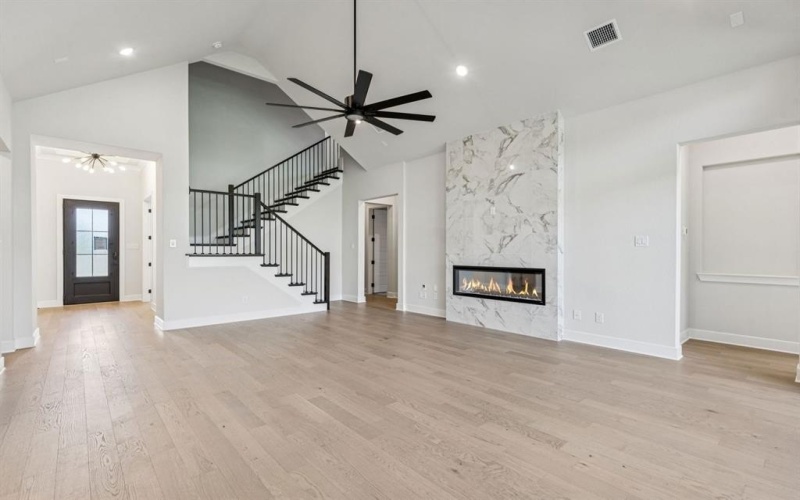 6801 Turner Falls Circle, Flower Mound, TX 76226, 4 Habitaciones Habitaciones , ,3 BañosBaños,Residential,En Venta,6801 Turner Falls Circle,0,21134381