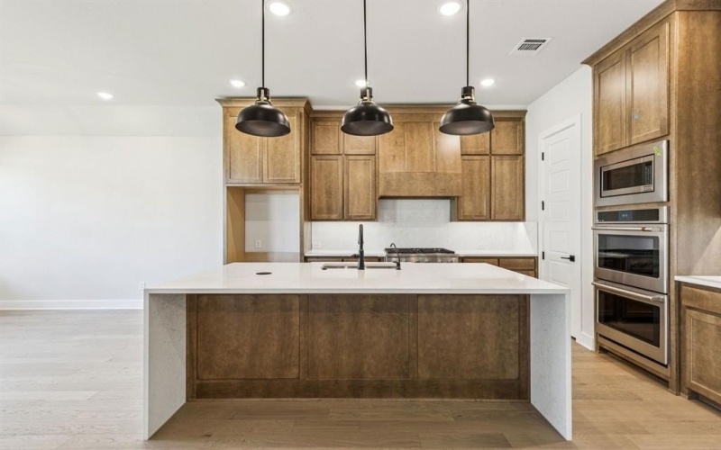 6801 Turner Falls Circle, Flower Mound, TX 76226, 4 Habitaciones Habitaciones , ,3 BañosBaños,Residential,En Venta,6801 Turner Falls Circle,0,21134381