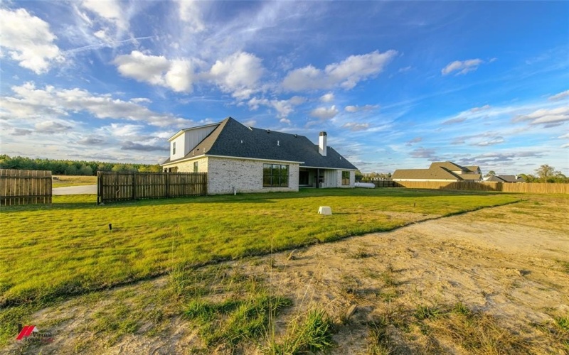 273 Sweet Life Drive, Frierson, LA 71027, 5 Habitaciones Habitaciones , ,3 BañosBaños,Residential,En Venta,273 Sweet Life Drive,0,21134456