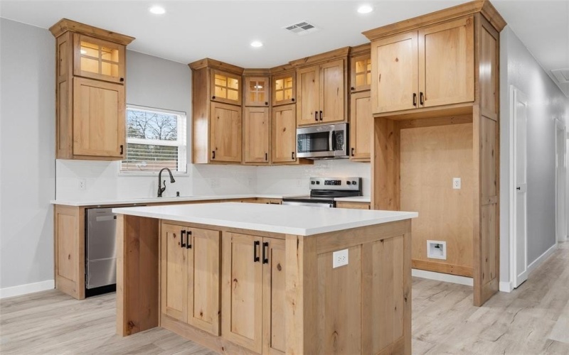 411 E 27th Street, Waco, TX 76705, 3 Bedrooms Bedrooms, ,2 BathroomsBathrooms,Residential,For Sale,411 E 27th Street,0,21134471