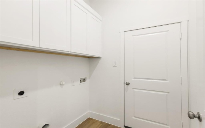 111 W Farmers Road, Seagoville, TX 75159, 3 Bedrooms Bedrooms, ,2 BathroomsBathrooms,Residential,For Sale,111 W Farmers Road,0,21134502