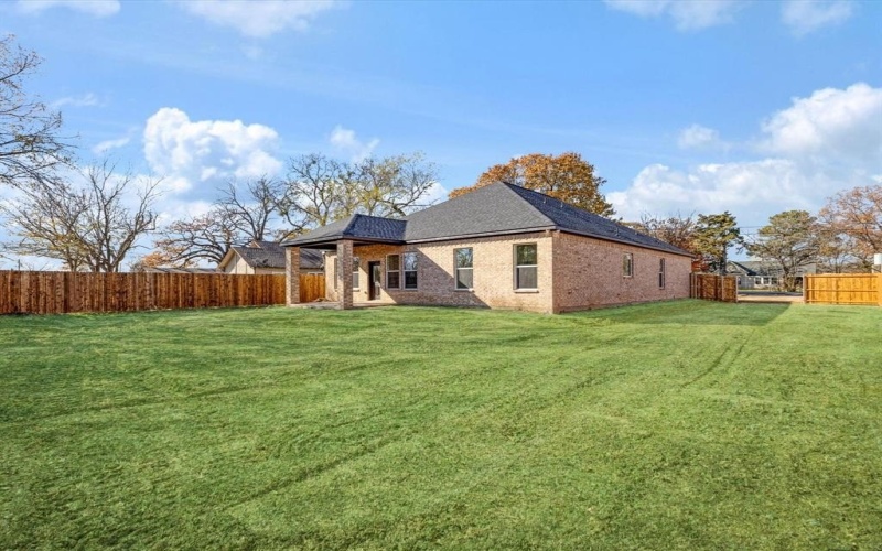 111 W Farmers Road, Seagoville, TX 75159, 3 Bedrooms Bedrooms, ,2 BathroomsBathrooms,Residential,For Sale,111 W Farmers Road,0,21134502