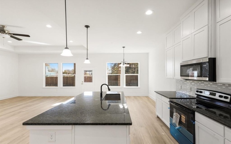 111 W Farmers Road, Seagoville, TX 75159, 3 Bedrooms Bedrooms, ,2 BathroomsBathrooms,Residential,For Sale,111 W Farmers Road,0,21134502