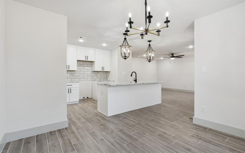 5637 Mesa Loop, Granbury, TX 76048, 3 Habitaciones Habitaciones , ,2 BañosBaños,Residential,En Venta,5637 Mesa Loop,0,21134523