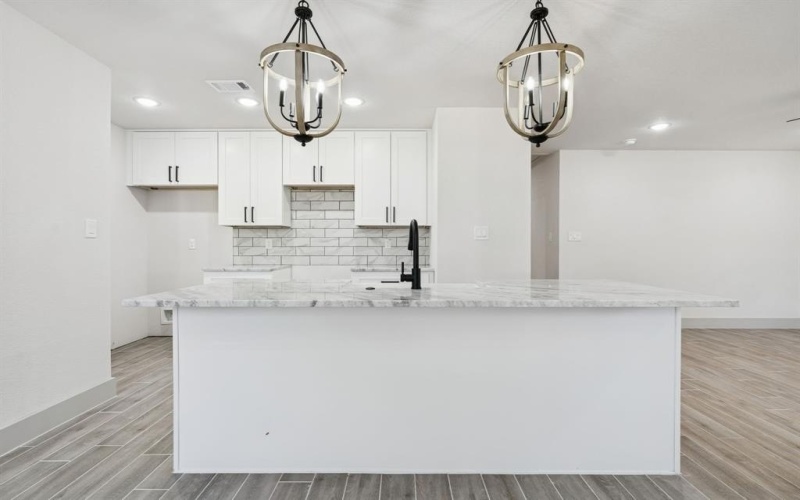 5637 Mesa Loop, Granbury, TX 76048, 3 Habitaciones Habitaciones , ,2 BañosBaños,Residential,En Venta,5637 Mesa Loop,0,21134523