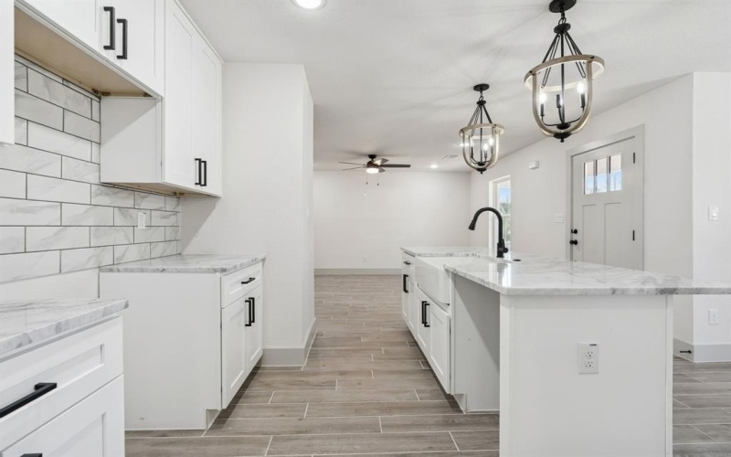 5637 Mesa Loop, Granbury, TX 76048, 3 Habitaciones Habitaciones , ,2 BañosBaños,Residential,En Venta,5637 Mesa Loop,0,21134523