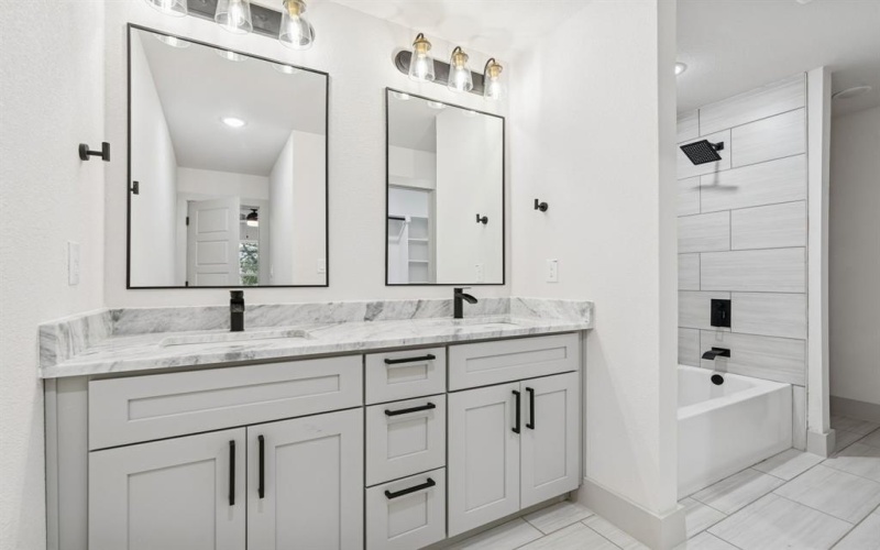 5637 Mesa Loop, Granbury, TX 76048, 3 Habitaciones Habitaciones , ,2 BañosBaños,Residential,En Venta,5637 Mesa Loop,0,21134523