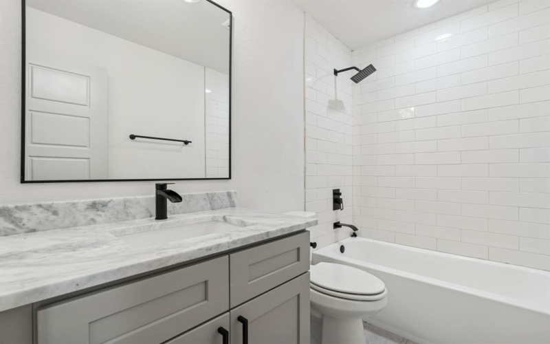 5637 Mesa Loop, Granbury, TX 76048, 3 Habitaciones Habitaciones , ,2 BañosBaños,Residential,En Venta,5637 Mesa Loop,0,21134523