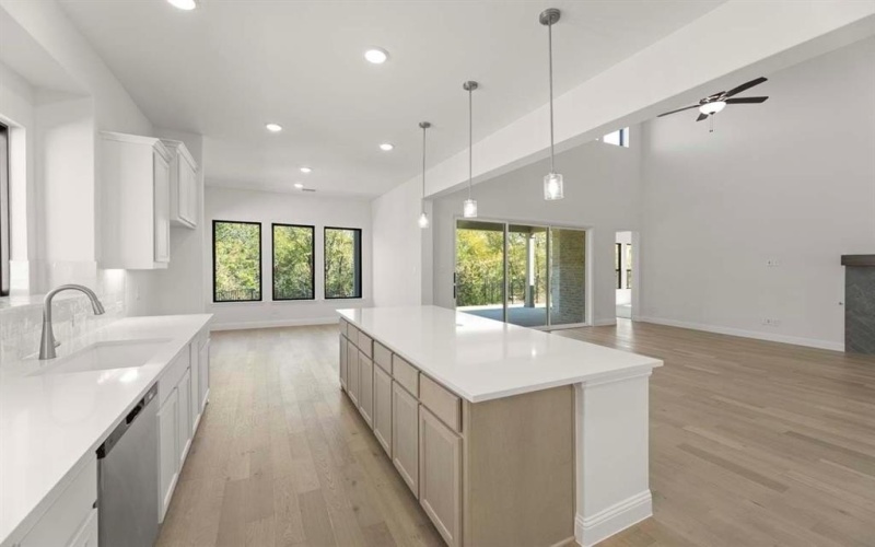 420 Shadow Ridge Road, Rockwall, TX 75087, 4 Habitaciones Habitaciones , ,3 BañosBaños,Residential,En Venta,420 Shadow Ridge Road,0,21134640