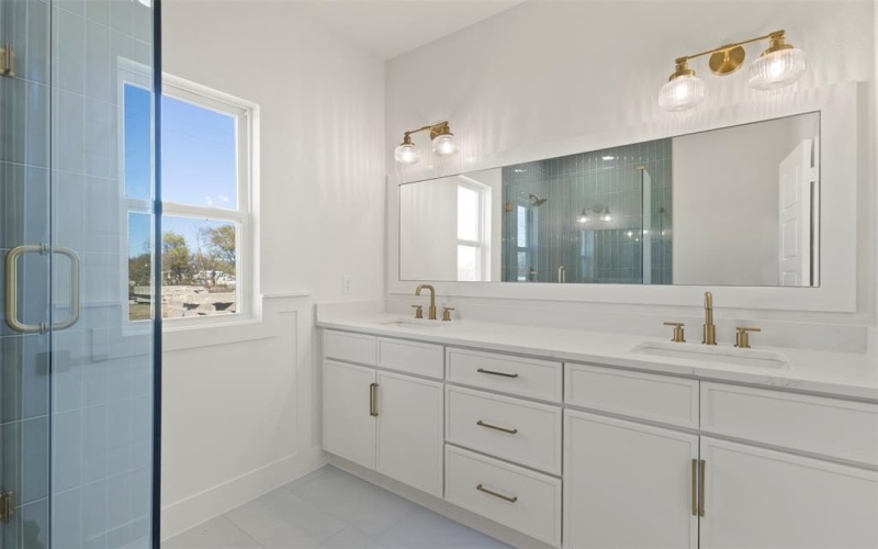 6333 Denham Court, Dallas, TX 75217, 3 Bedrooms Bedrooms, ,2 BathroomsBathrooms,Residential,For Sale,6333 Denham Court,0,21134697