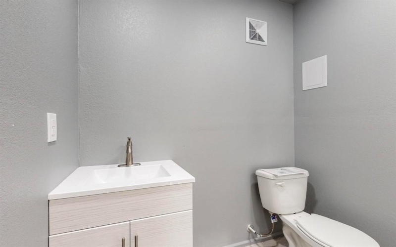 13053 Harmon Road #1001, Fort Worth, TX 76177, ,Commercial Sale,En Venta,13053 Harmon Road,0,21134711