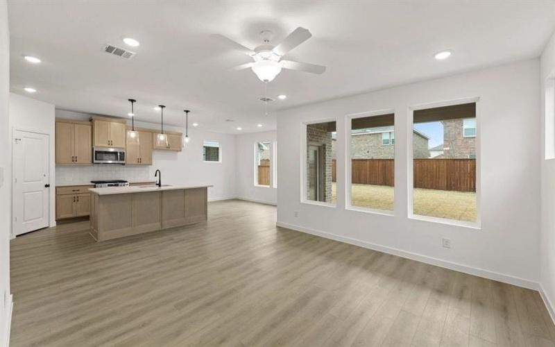 14153 Gallatin Street, Pilot Point, TX 76258, 5 Bedrooms Bedrooms, ,5 BathroomsBathrooms,Residential,For Sale,14153 Gallatin Street,0,21134808